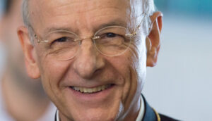 Mons. Ocáriz: "San Josemaría aprendió qué significaba para la Iglesia ser sacerdote